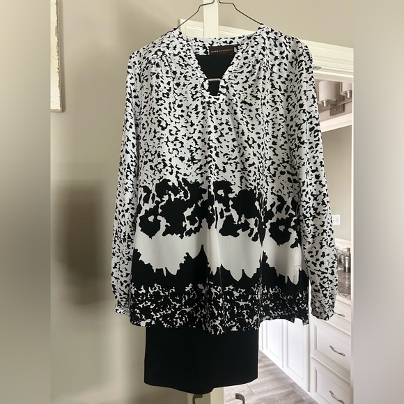 Dana Buchman Tops - Dana Buchman Black and White Blouse Bundle with Black Slacks
